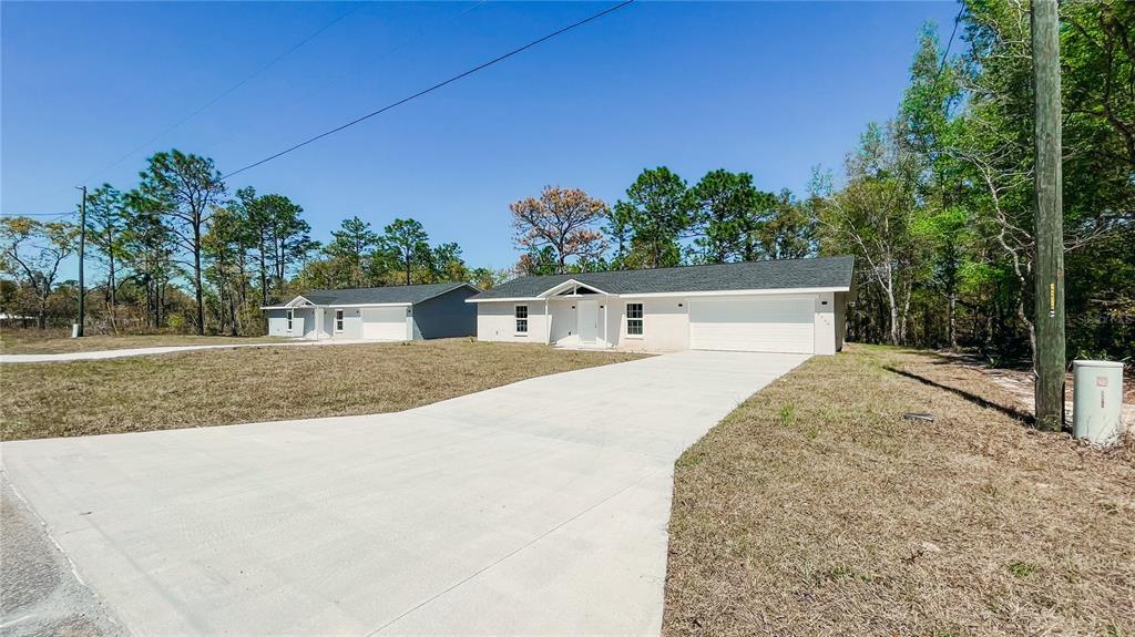 Primary Photo - 579 W Bancroft Dr
