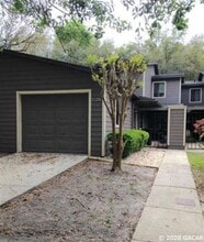 Building Photo - 7026 NW 52nd Terrace