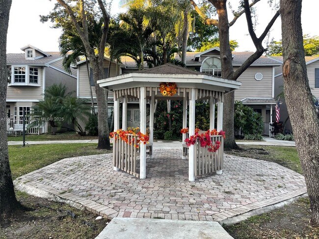 Foto del edificio - 12201 SW 148th St