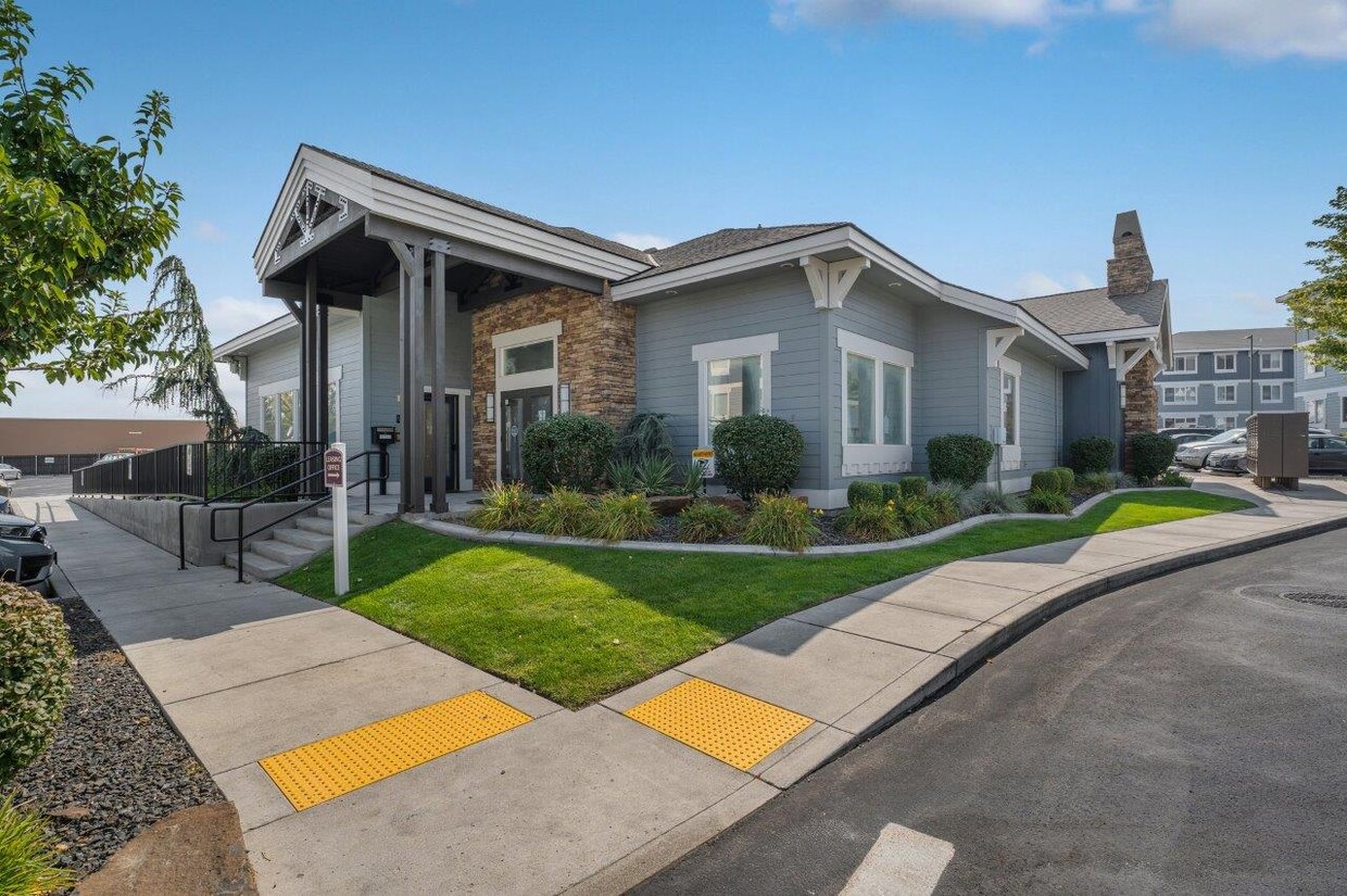 Regency Park 3003 Queensgate Dr Richland, WA Apartments for Rent in