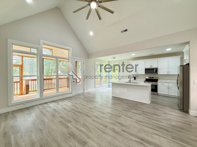 Photo - 732 Belle Vista Ave House
