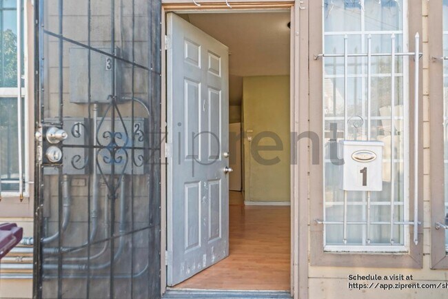 Foto del edificio - 1820 International Blvd