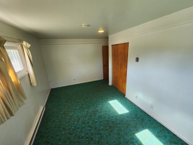 Front Bedroom - 5409 Sandusky Rd