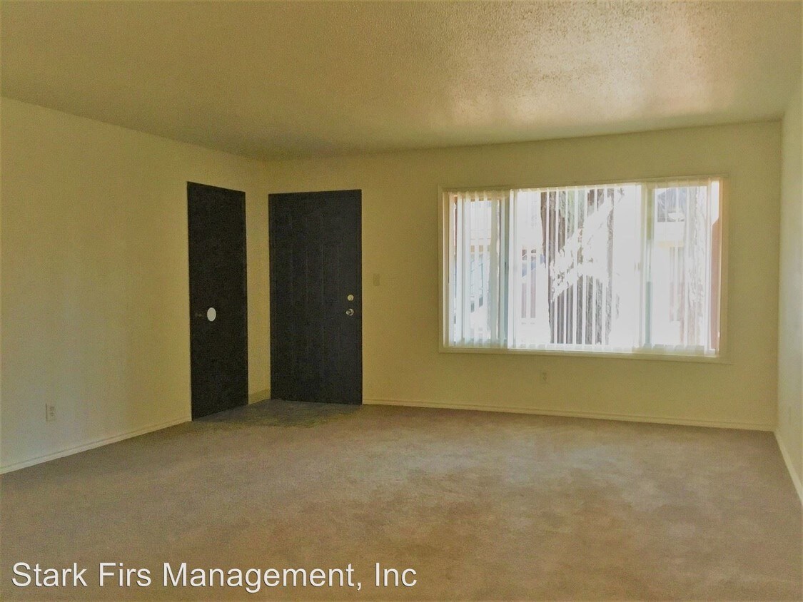 Foto principal - 15151 SE Stark St