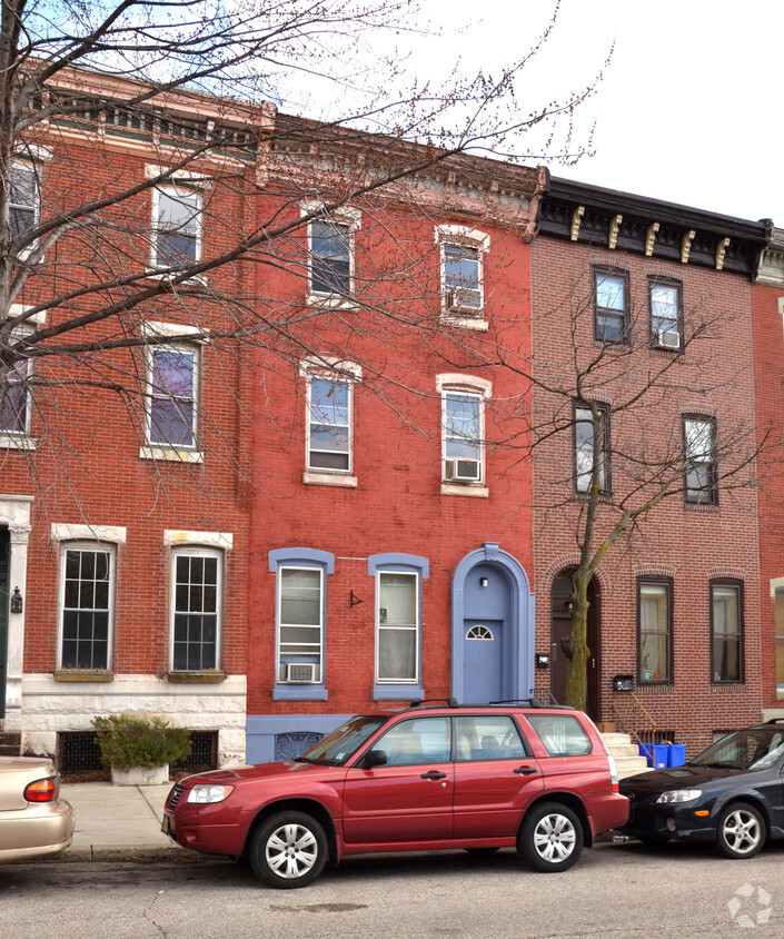 Primary Photo - 739 Corinthian Ave
