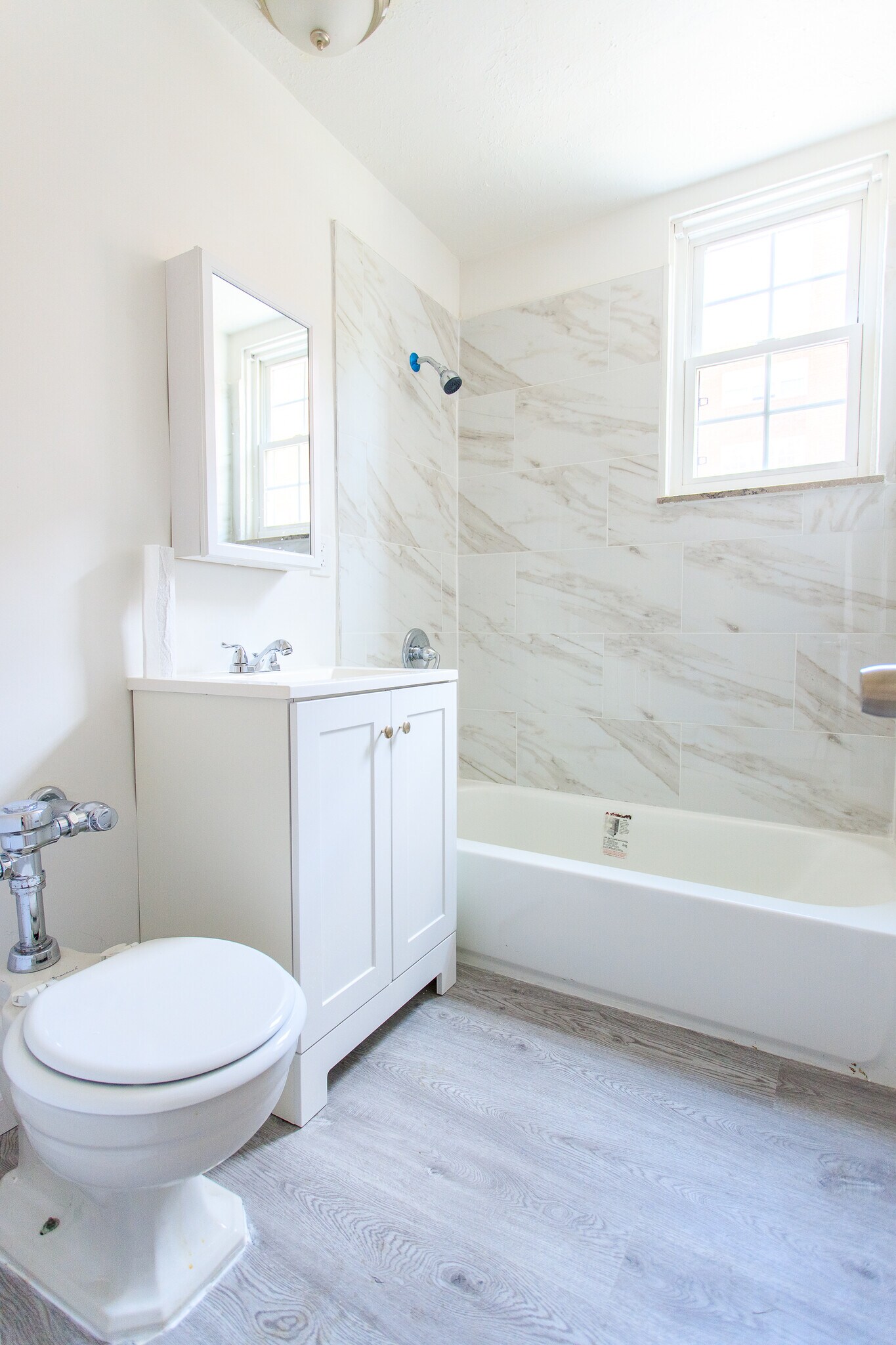 Parkland Apartments – photo 2