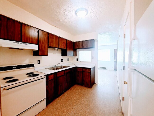 Building Photo - 228 63rd Street