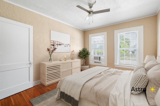 Photo - 323 N Westland Ave Apartment