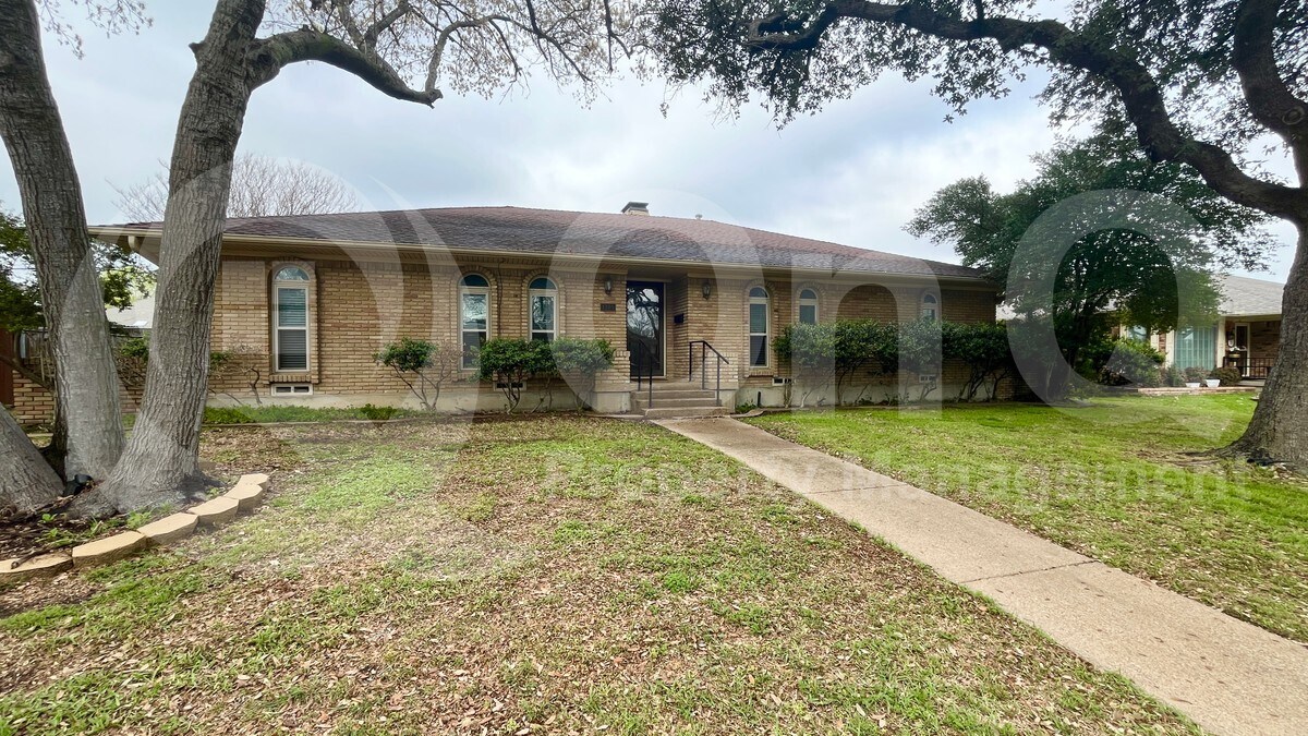 Foto principal - 1305 Guildford St