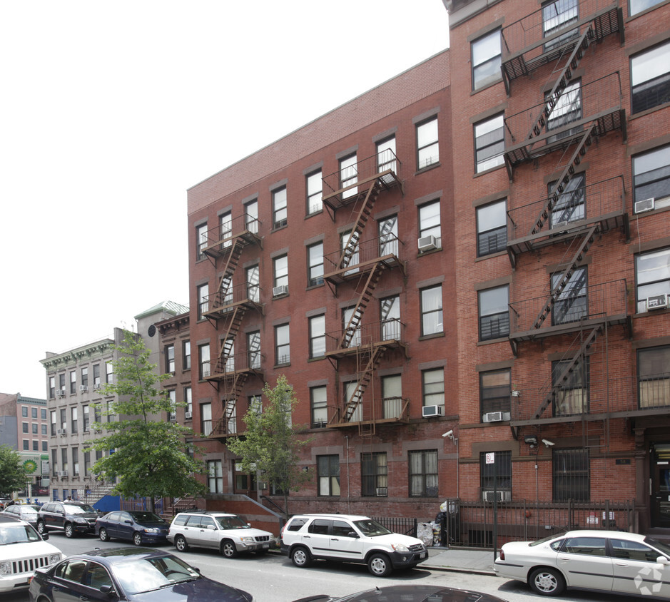 Foto principal - 60-62 E 129th St