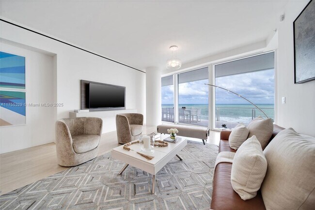 Foto del edificio - 9001 Collins Ave