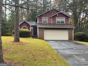 Building Photo - 1560 Pin Oak Ln SE