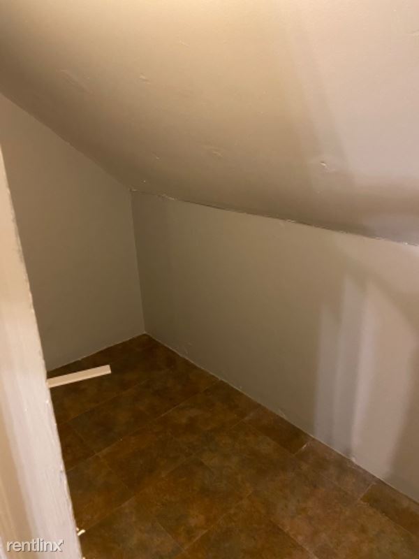 Foto del edificio - 2 br, 1 bath Apartment - 1126 Dewey Ave