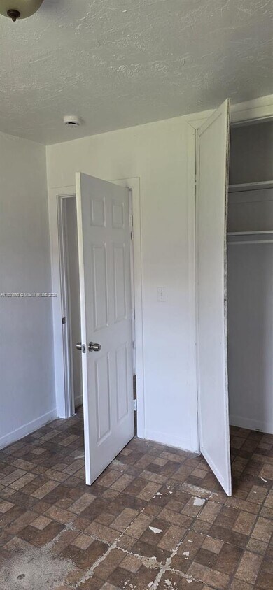 Foto principal - 1478 NW 2nd Ave