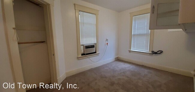 Building Photo - 6 br, 2 bath House - 841 E. University