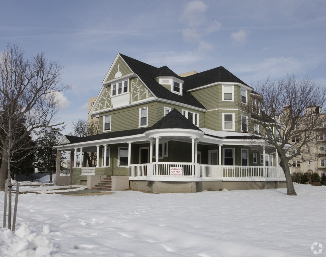 Primary Photo - 503 8th Ave
