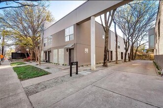 Building Photo - 4241 Buena Vista St
