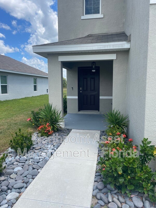 Building Photo - 11760 White Willow Ln