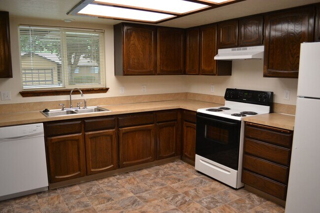 Foto del edificio - 489 Wormwood St SE