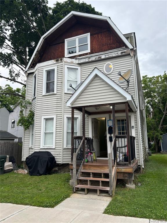 64 Maple St, Walden, NY 12586 Room for Rent in Walden, NY