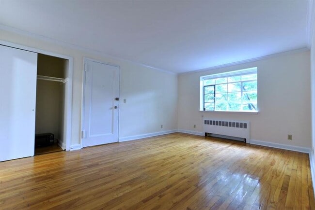 Photo - 2BR 1Bth unit at Coolidge Corner, Heat/Hot... Apartment