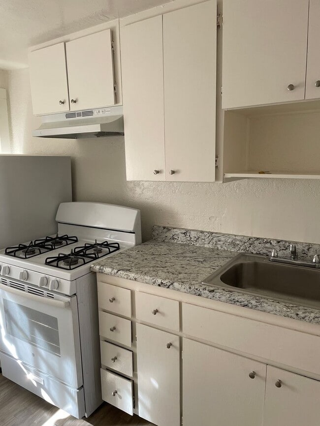 Interior Photo - Partridge