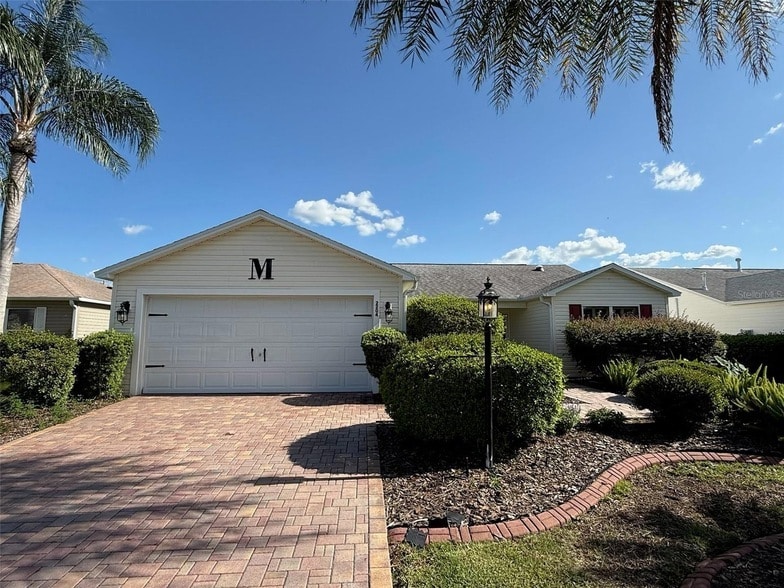 Foto principal - 2204 Crawford Ct