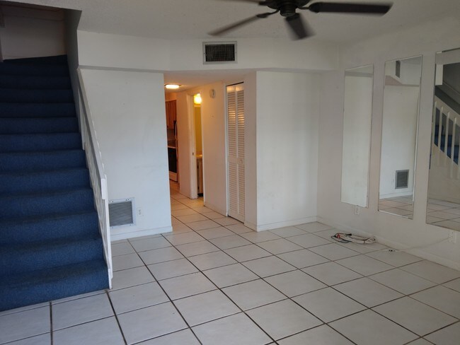 Foto del edificio - 2810 62nd Ave N