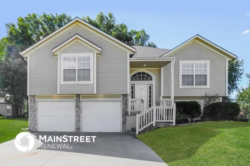 Primary Photo - 1115 Manse Dr