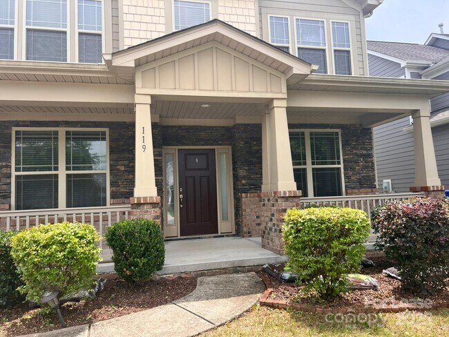Building Photo - 119 Heron Cove Loop