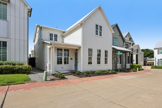 Photo - 708 Wooster Lane Unit House
