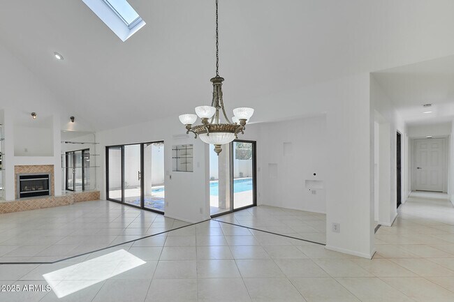 Foto del edificio - 5336 N 25th St