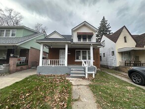 Building Photo - 14249 Cloverlawn Ave