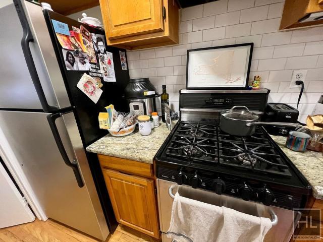 Foto del edificio - 1 bedroom in BROOKLYN NY 11215