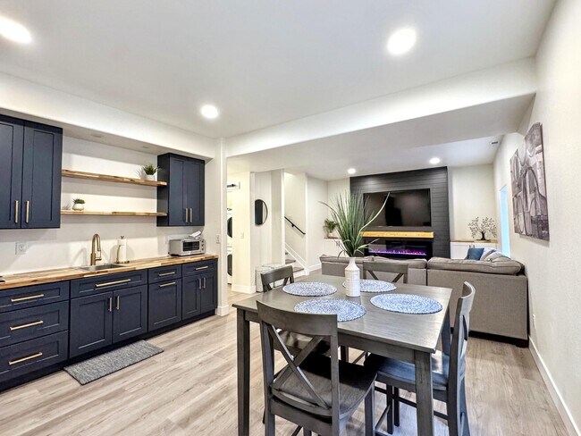 Foto del edificio - 10339 Wrangell Cir