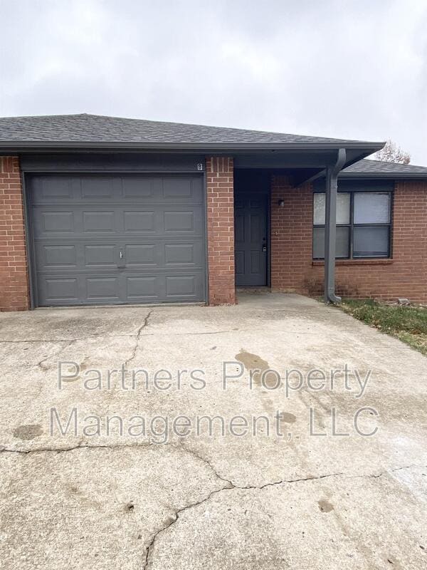 Foto del edificio - 5705 Sara St