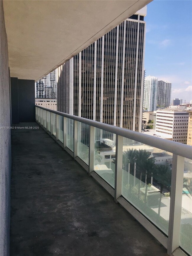 Foto del edificio - 50 Biscayne Blvd