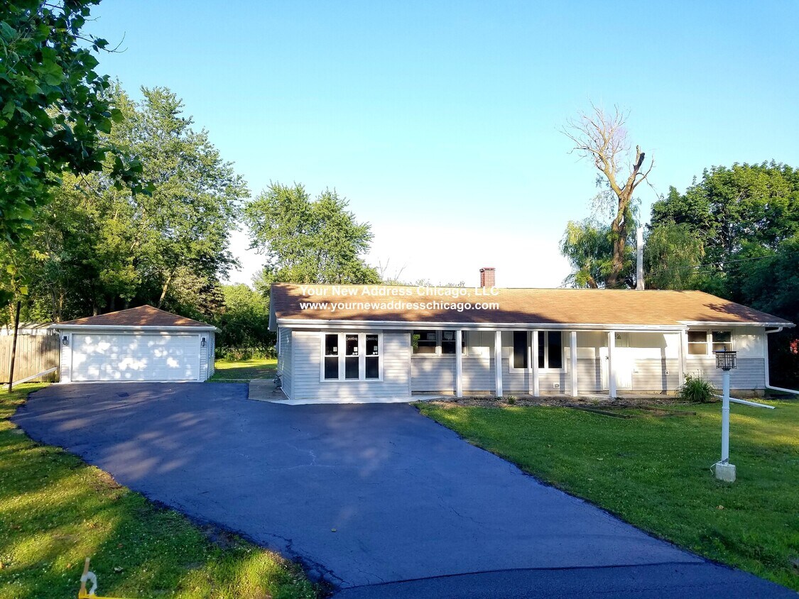 Primary Photo - 18771 Loras Ln
