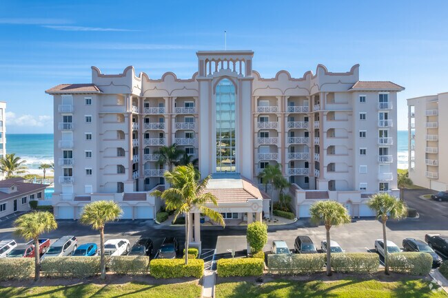 Fotografía del edificio - Somerset Oceanfront