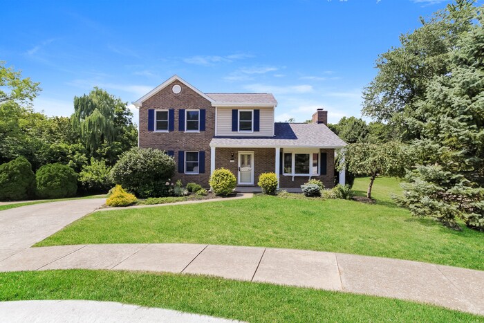Primary Photo - Bright and Spacious 3-Bedroom Home