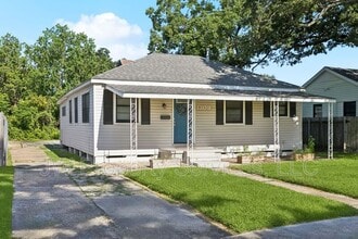 Building Photo - 1309 Moisant St