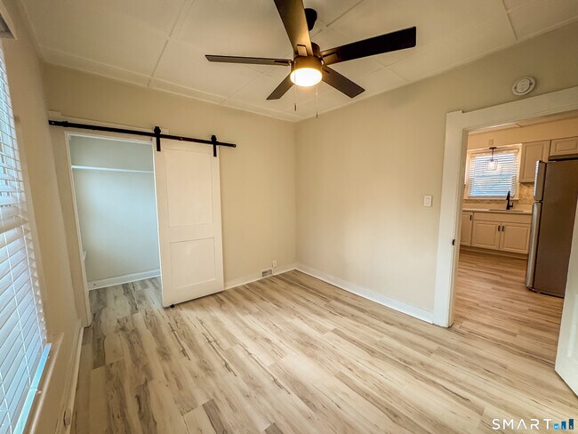 Foto del edificio - 72 Stewart St