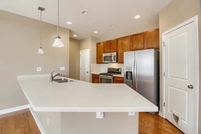 Building Photo - 10316 Tall Oaks Cir
