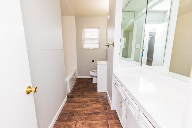 Foto del edificio - 3705 42nd St