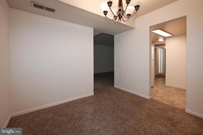 Building Photo - 1532 Northgate Square