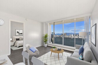 Building Photo - 1160 Haro St