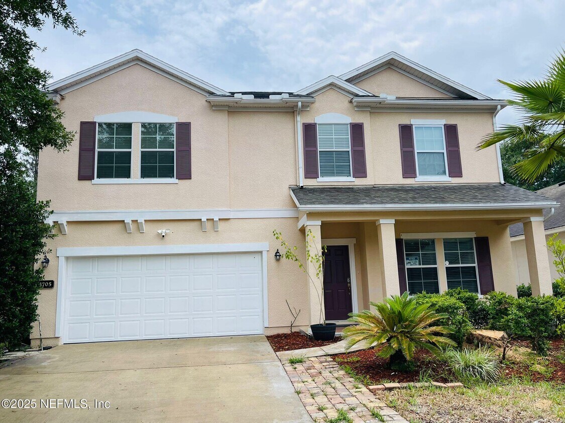 Foto principal - 3705 Old Hickory Ln