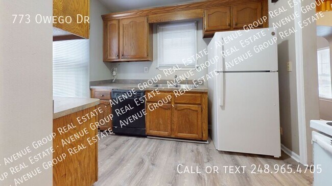 Foto del edificio - 773 Owego Dr