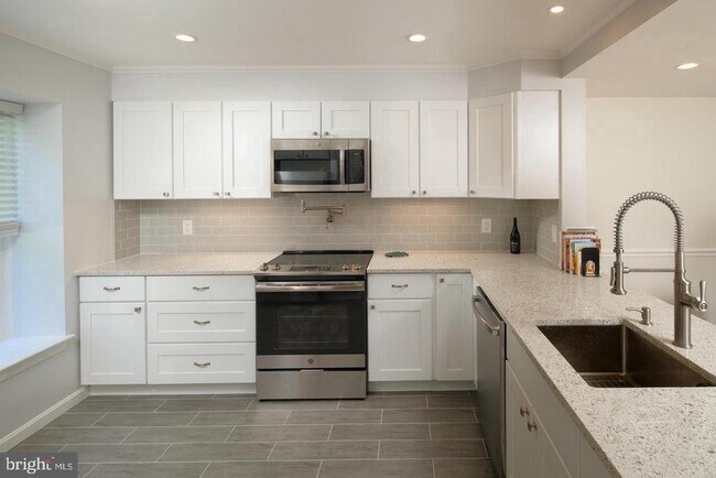 Foto del edificio - 1528 Westmoreland St
