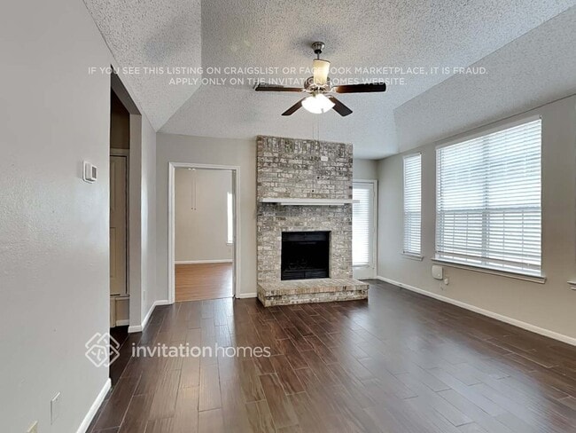 Building Photo - 922 Gaynor Ave